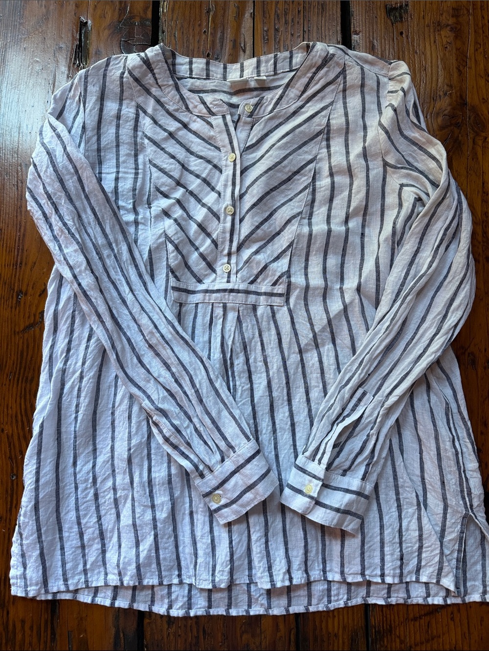 Gap Linen Top